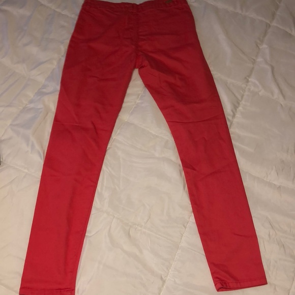 Red Jeans NYC - Picture 4 of 6